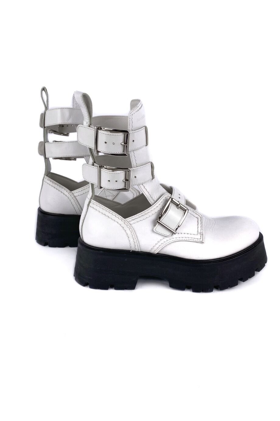 image 5 Высокие ботинки белого цвета с ремешками