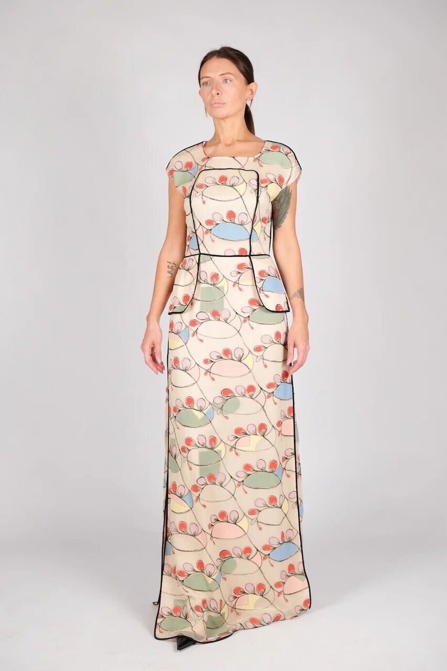 image 1 Платье в пол с вышивкой