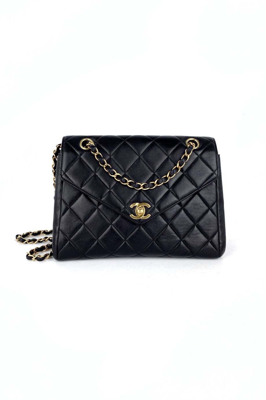 image 1 Сумка Classic Single Flap Bag черного цвета с золотой фурнитурой