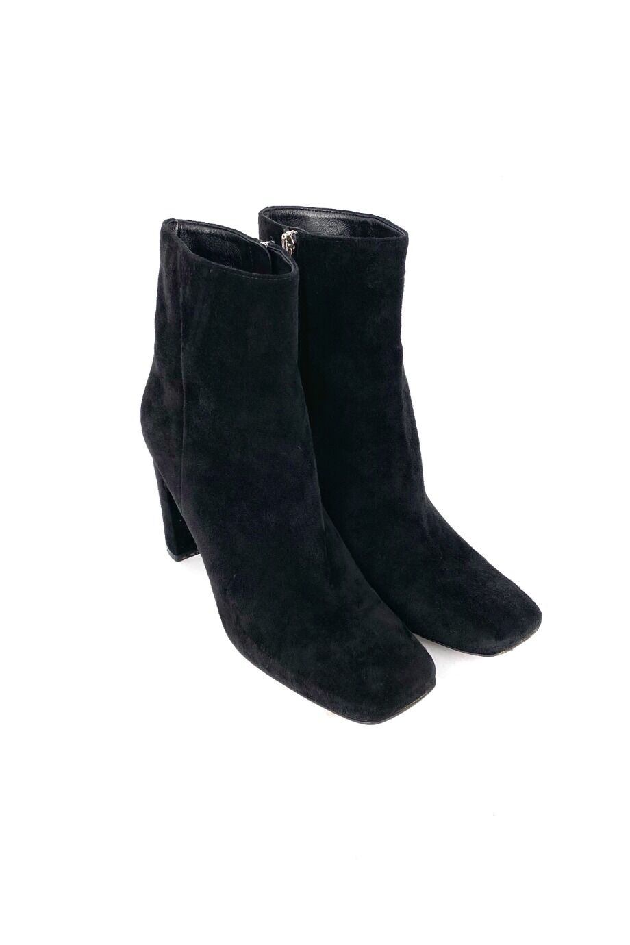 image 1 Ботильоны замшевые черного цвета с квадратным носиком