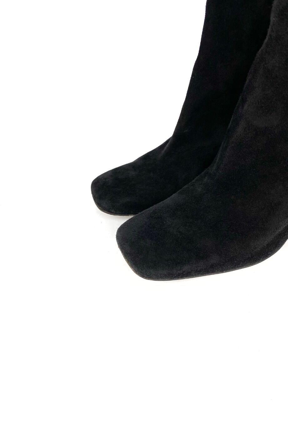 image 3 Ботильоны замшевые черного цвета с квадратным носиком