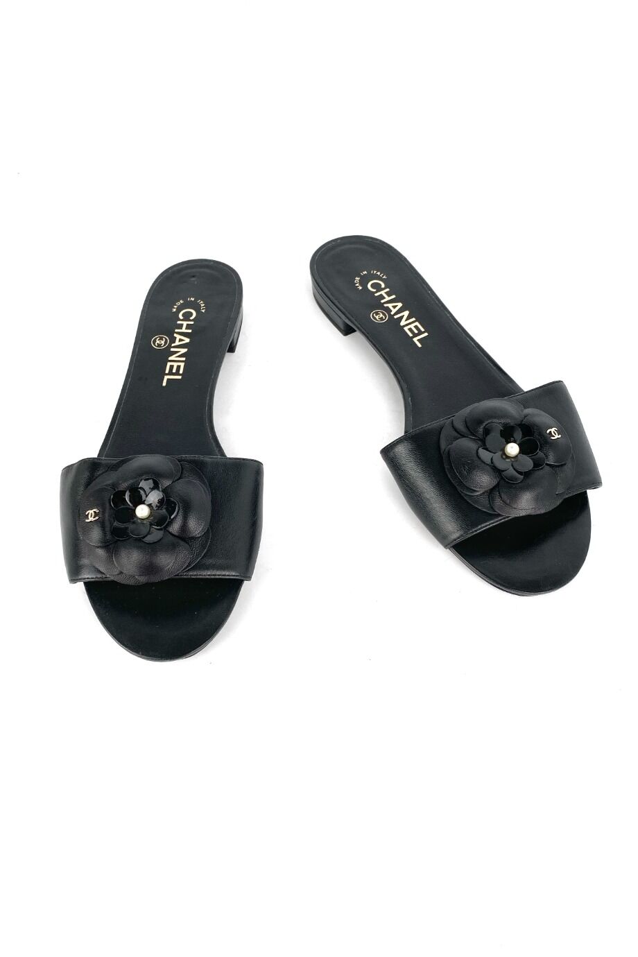 image 2 Шлепанцы черного цвета