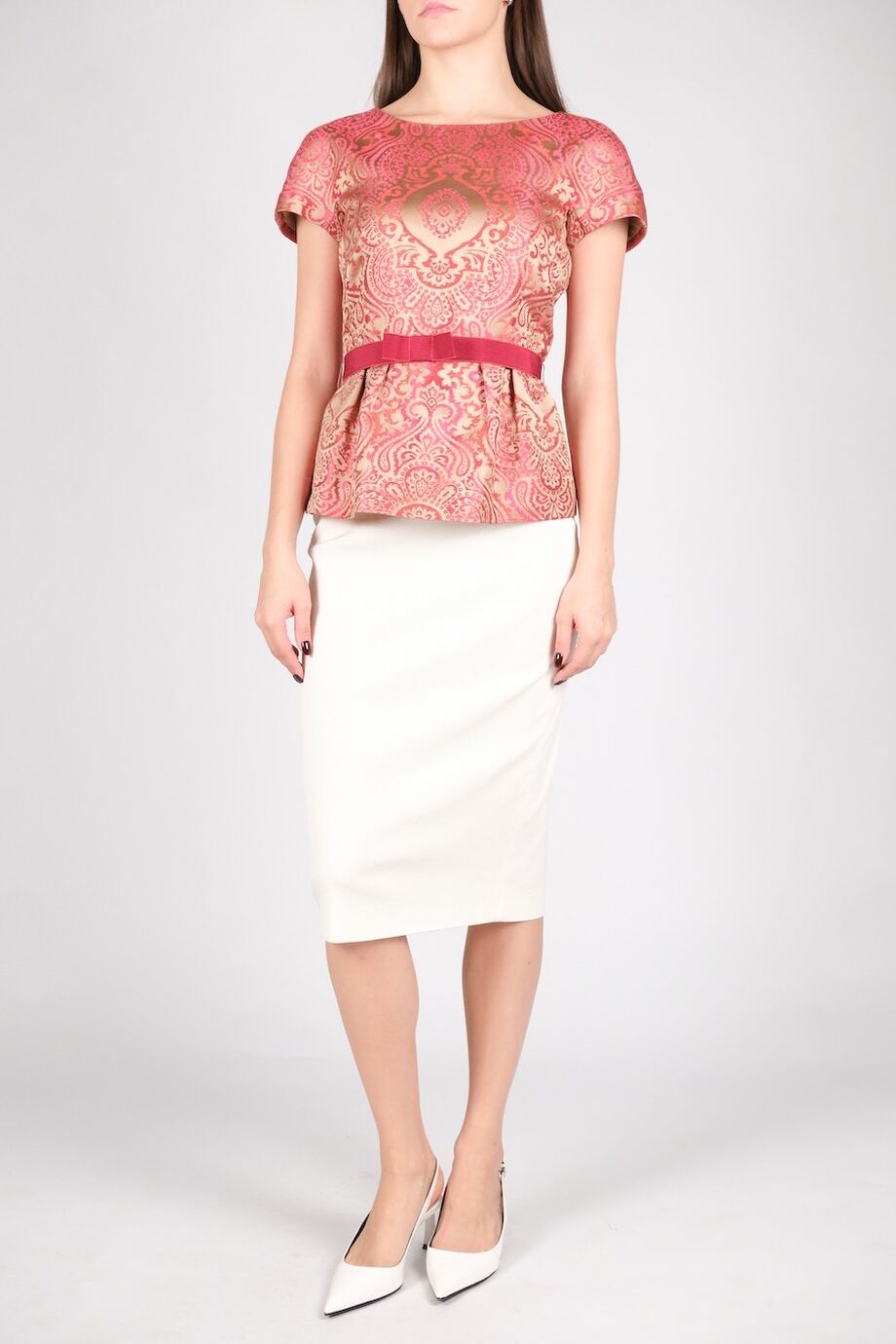 image 1 Топ из жаккарда с малиновым рисунком