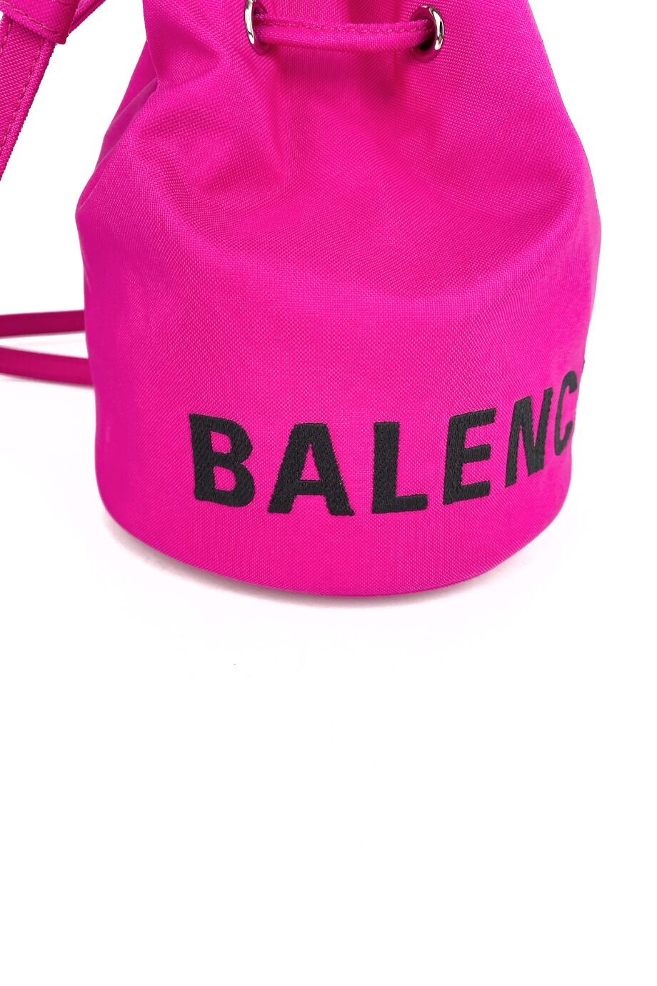 image 4 Сумка Wheel XS Bucket цвета фуксии