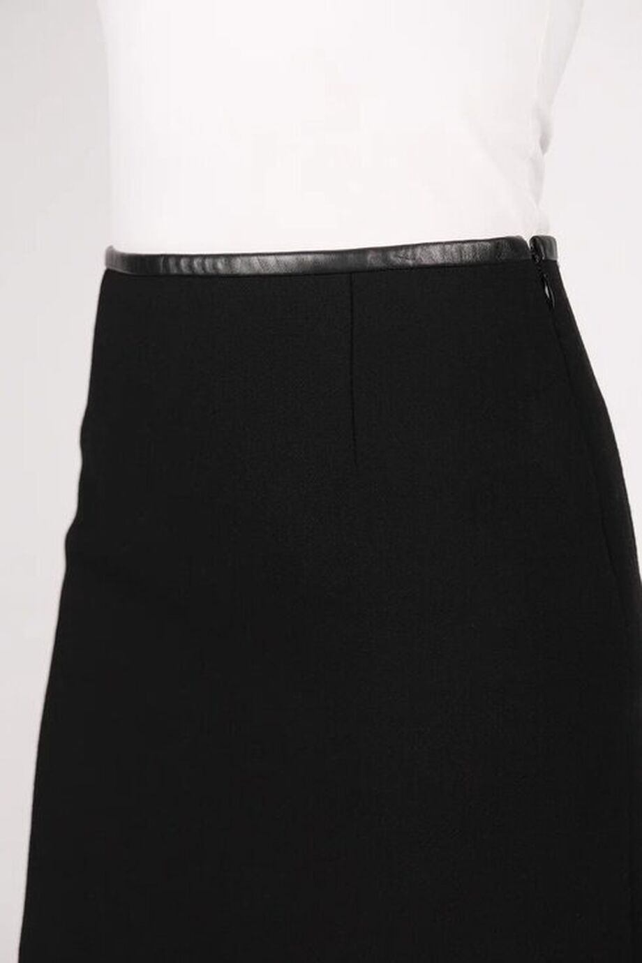 image 5 Юбка черного цвета с кожаным кантом на поясе