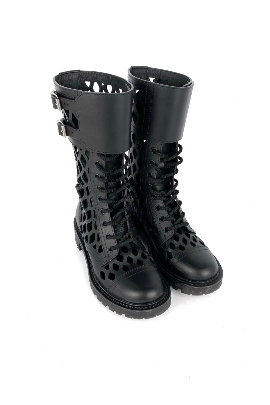 image 1 Высокие ботинки с перфорацией чёрного цвета