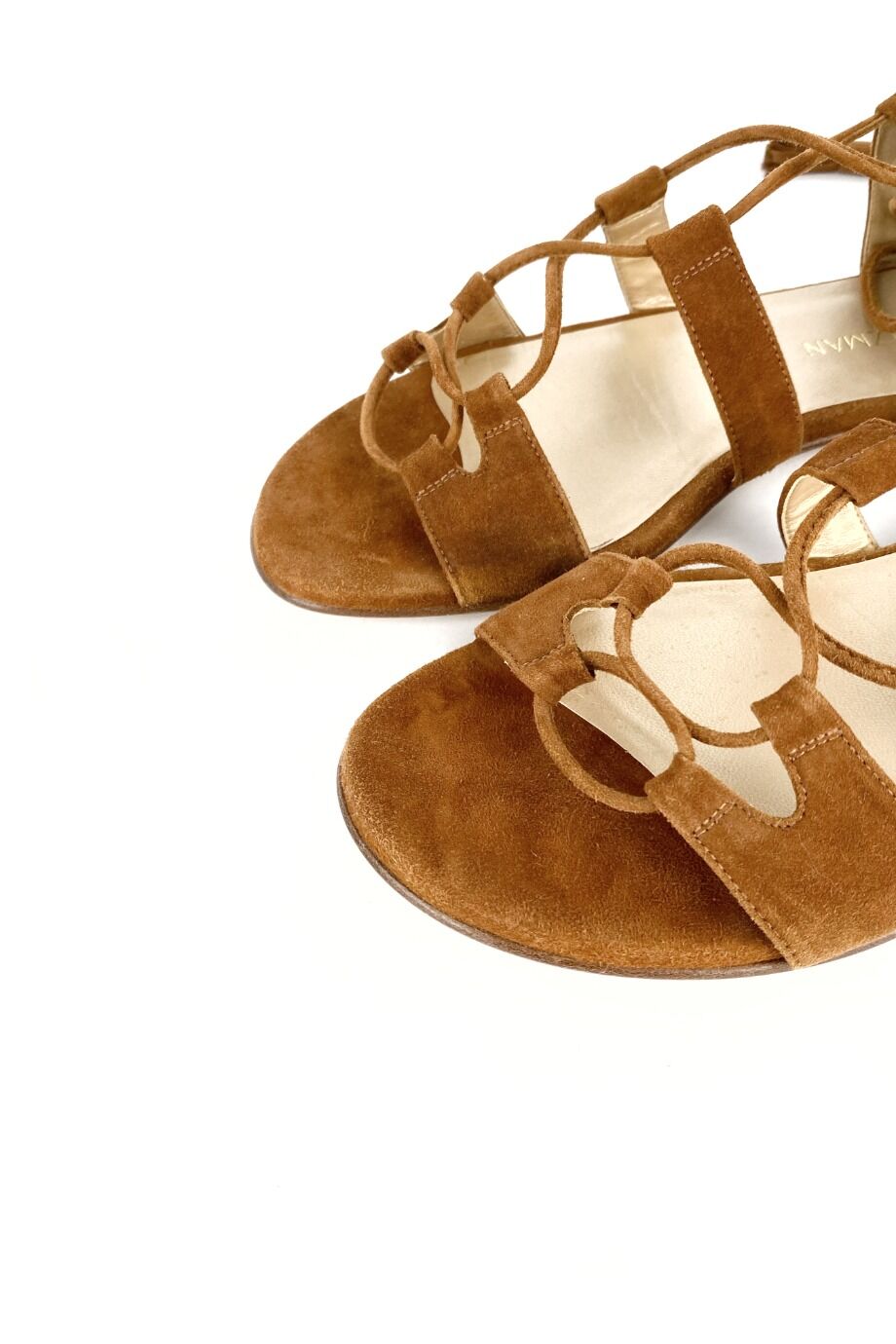 image 3 Сандалии замшевые карамельного цвета