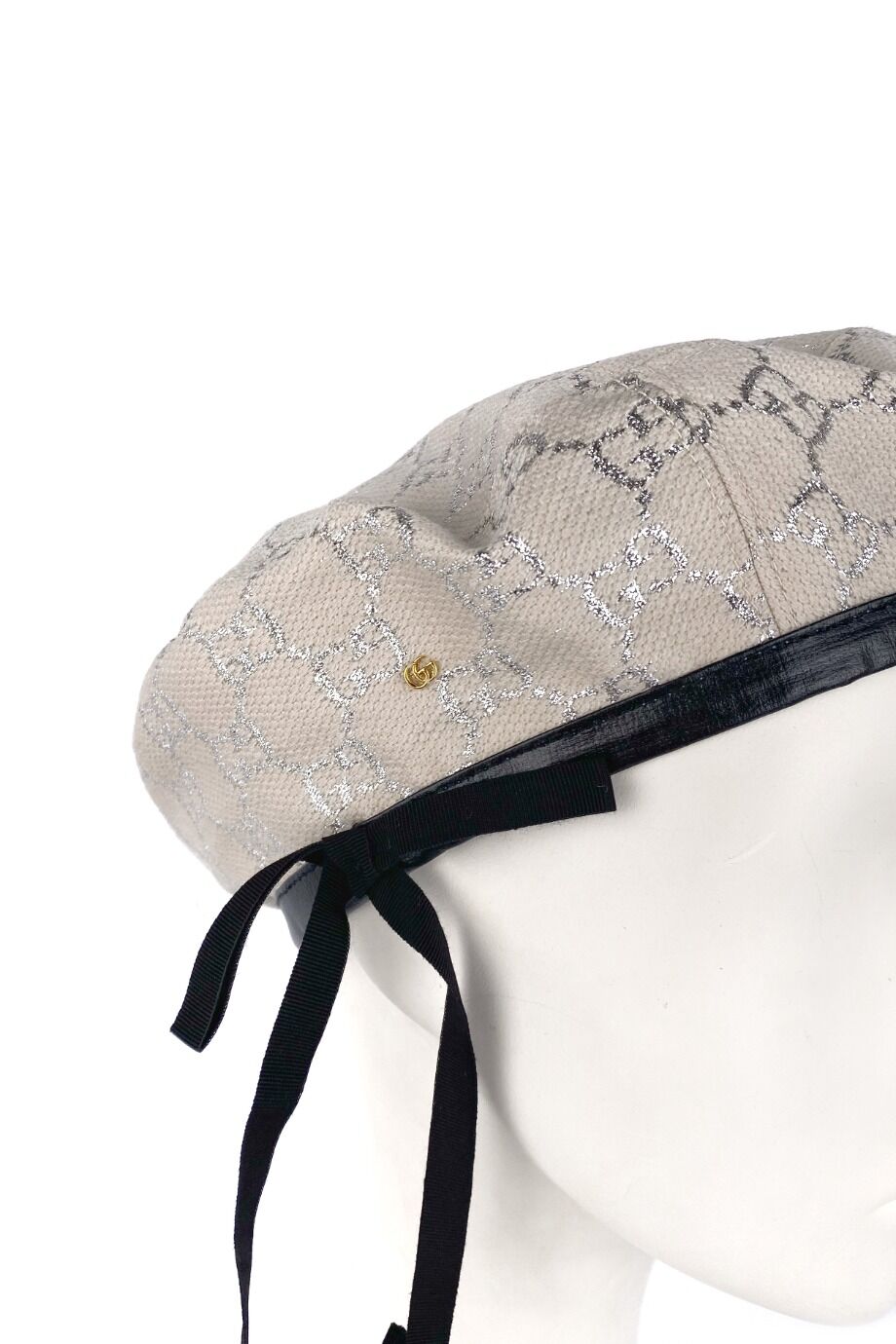 image 3 Берет белого цвета с серебристым лого