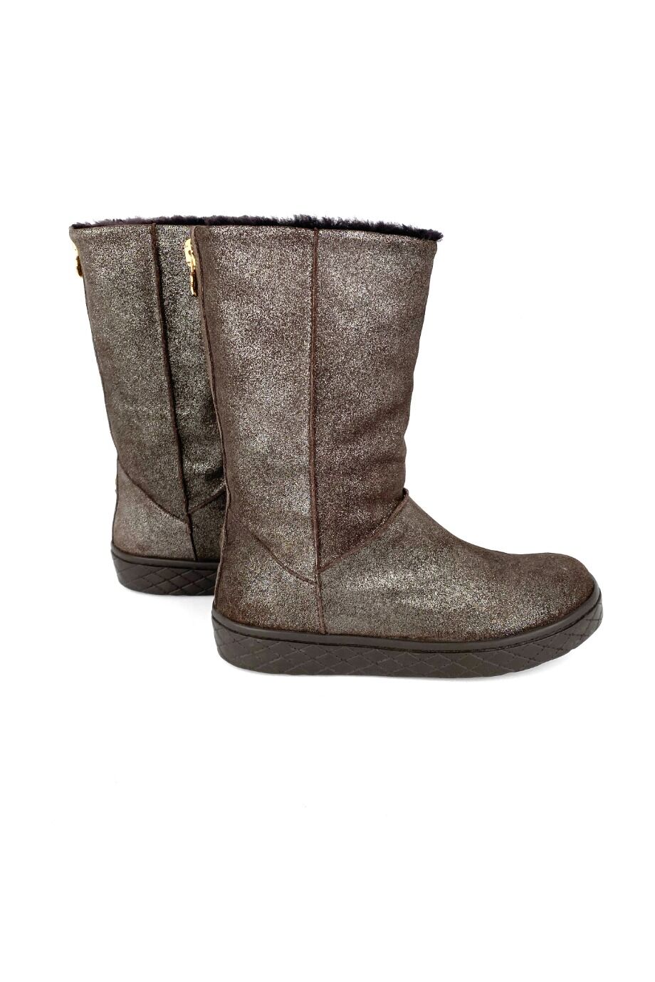 image 5 Сапоги коричневого цвета с блестящей фактурой на меху