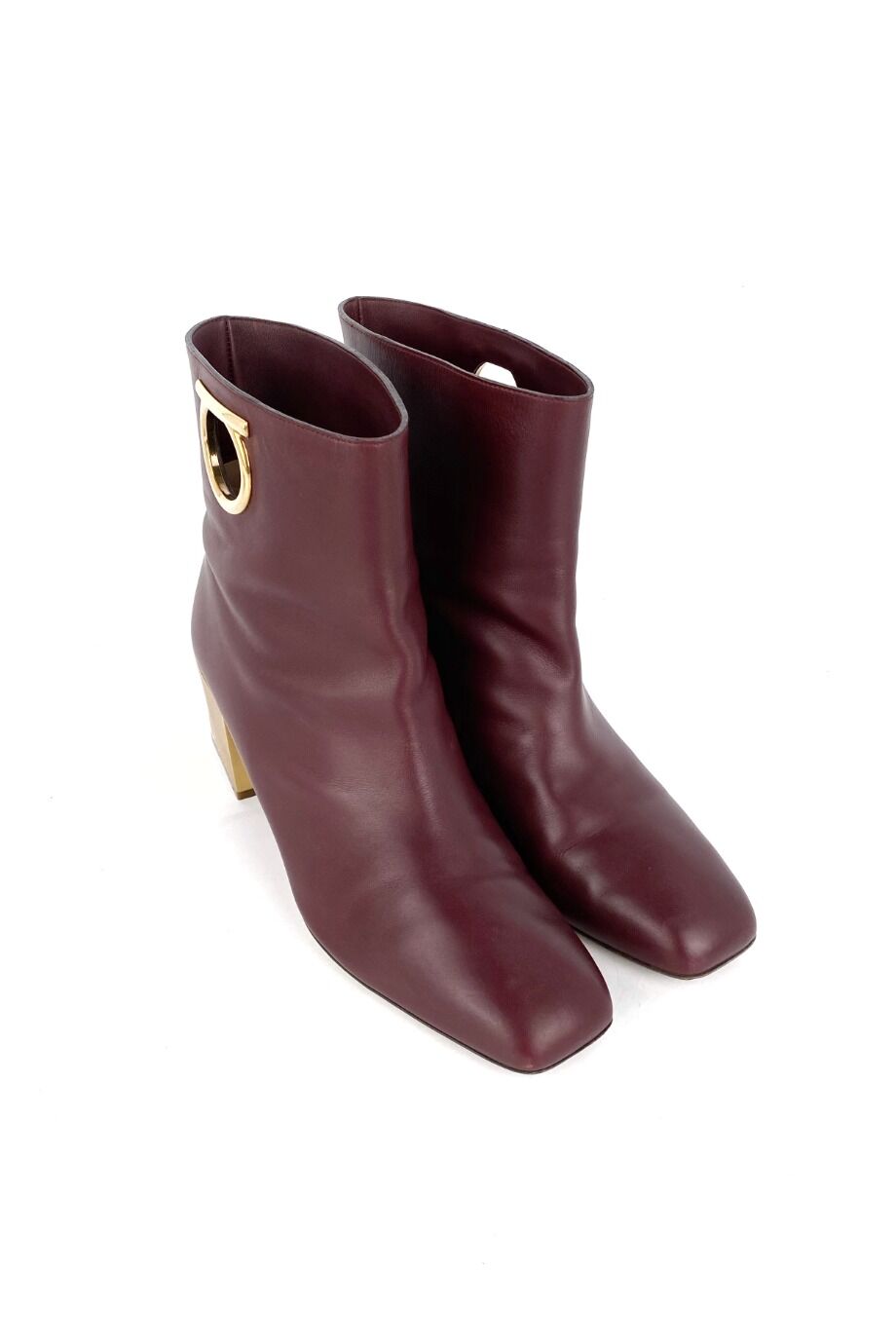 image 1 Ботильоны бордового цвета с золотым каблуком