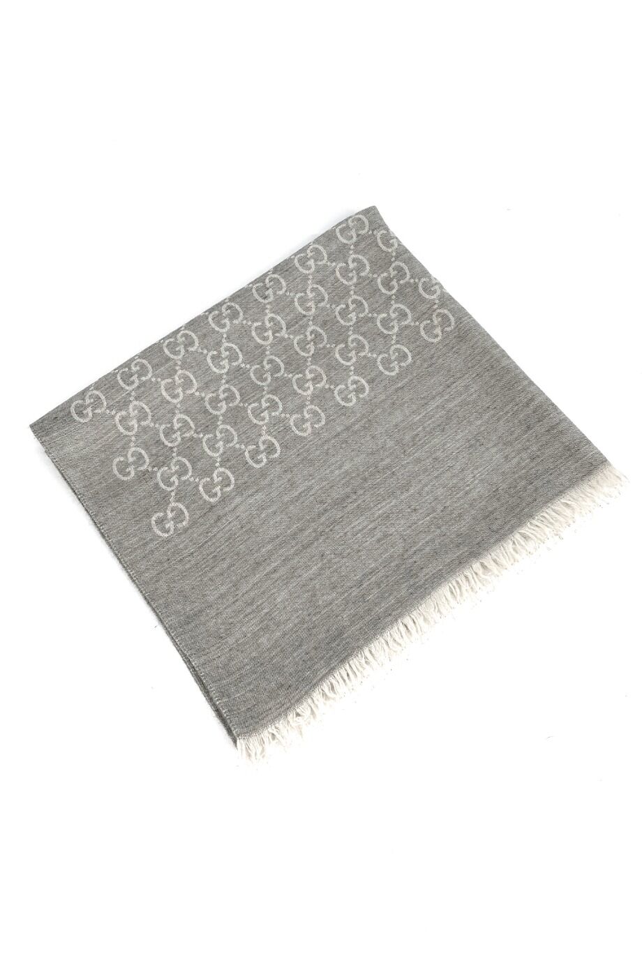 image 1 Шаль серого цвета в монограмму
