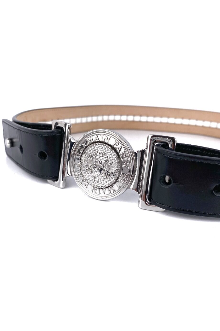 image 2 Пояс черного цвета с серебристой пряжкой и цепочкой