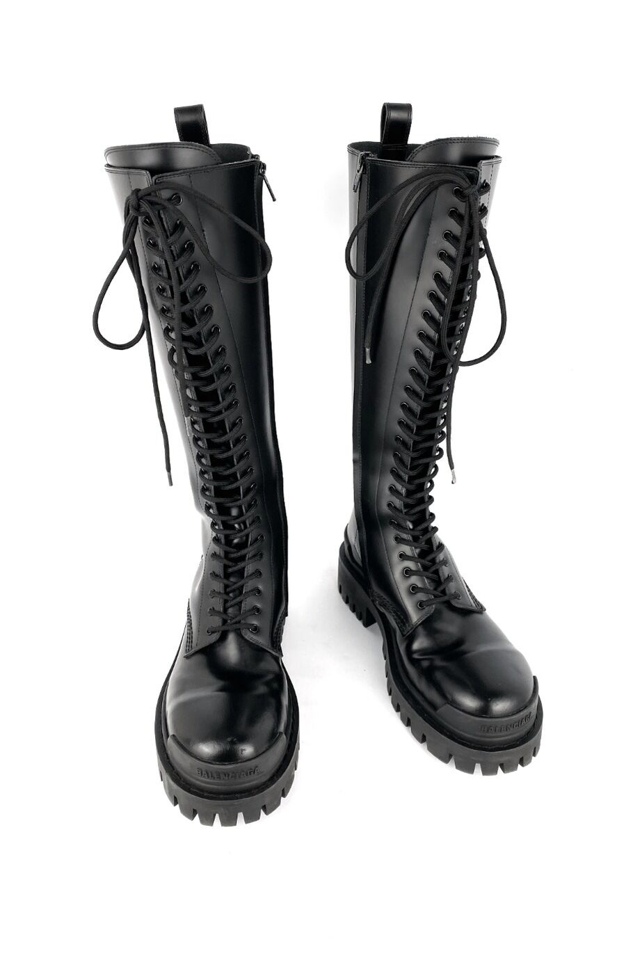 image 2 Высокие ботинки на шнуровке черного цвета