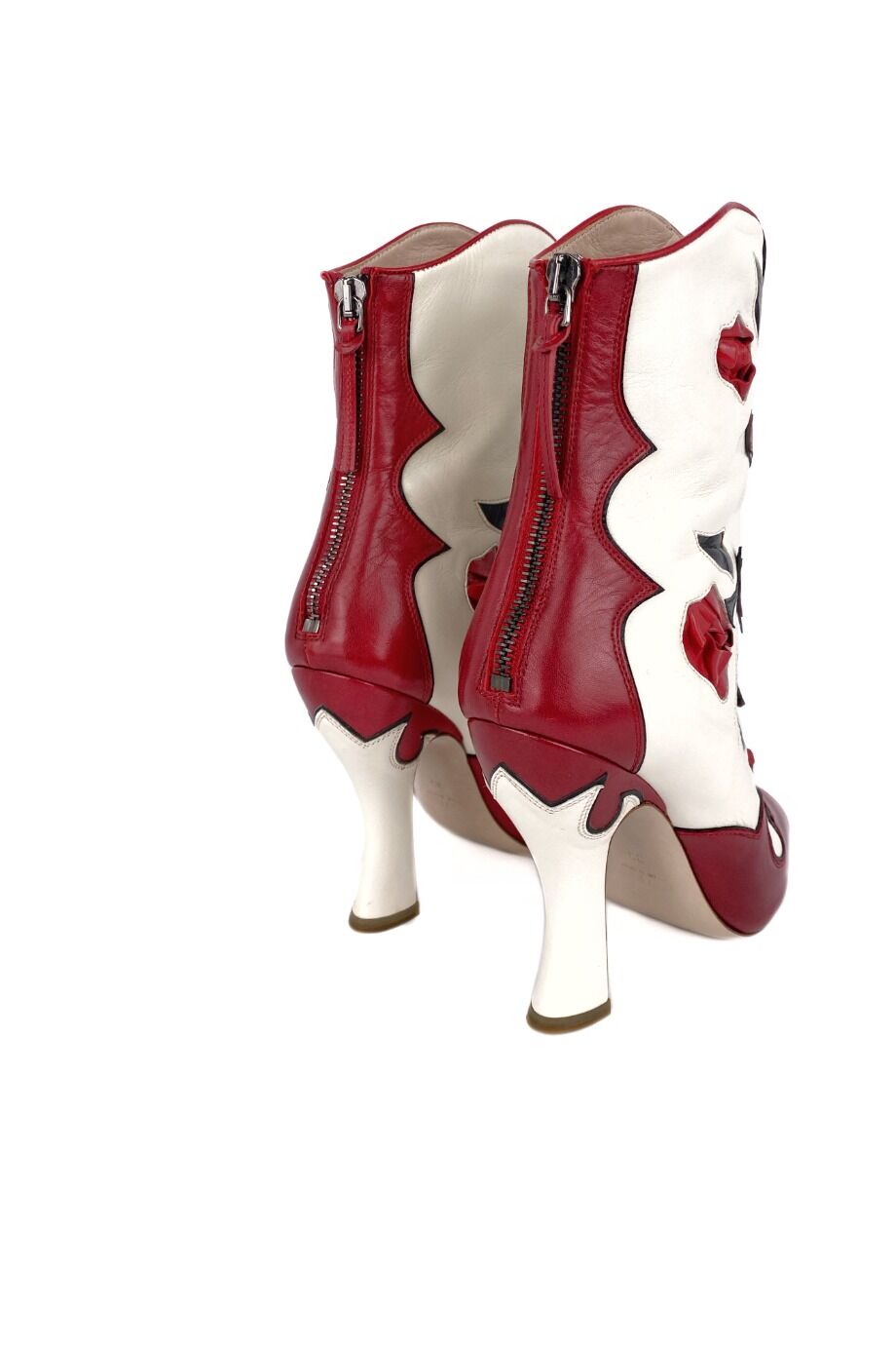 image 4 Ботильоны белого цвета с красными аппликациями