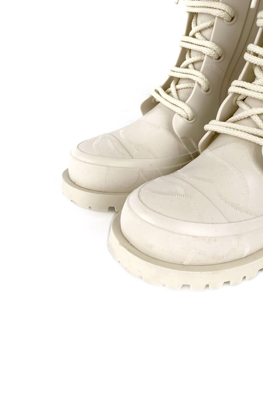 image 3 Резиновые ботинки белого цвета на шнуровке