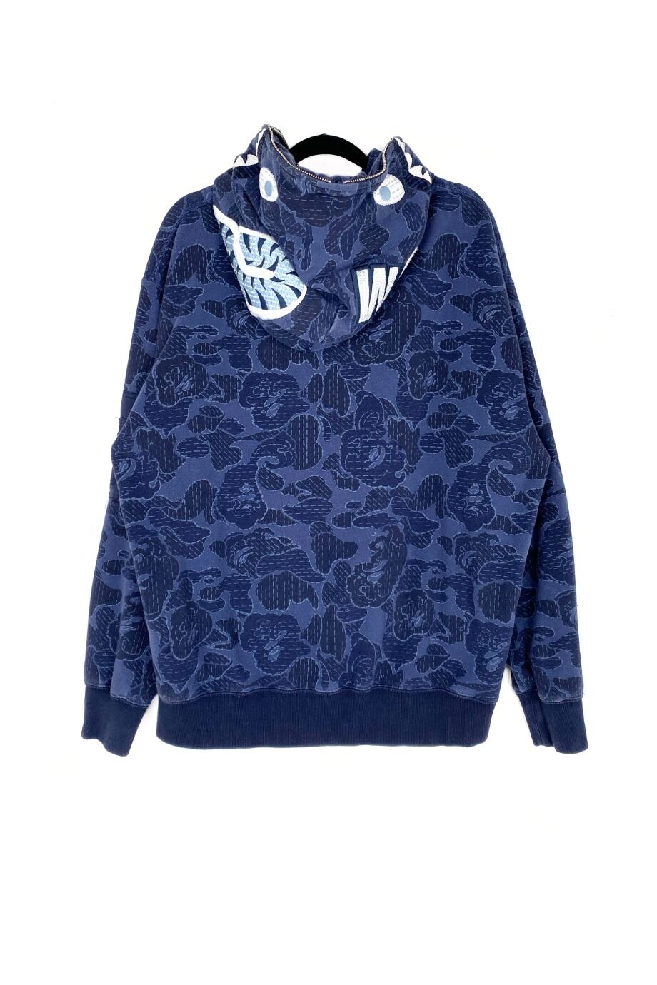 image 2 Детское худи темно-синего цвета с нашивками и на молнии