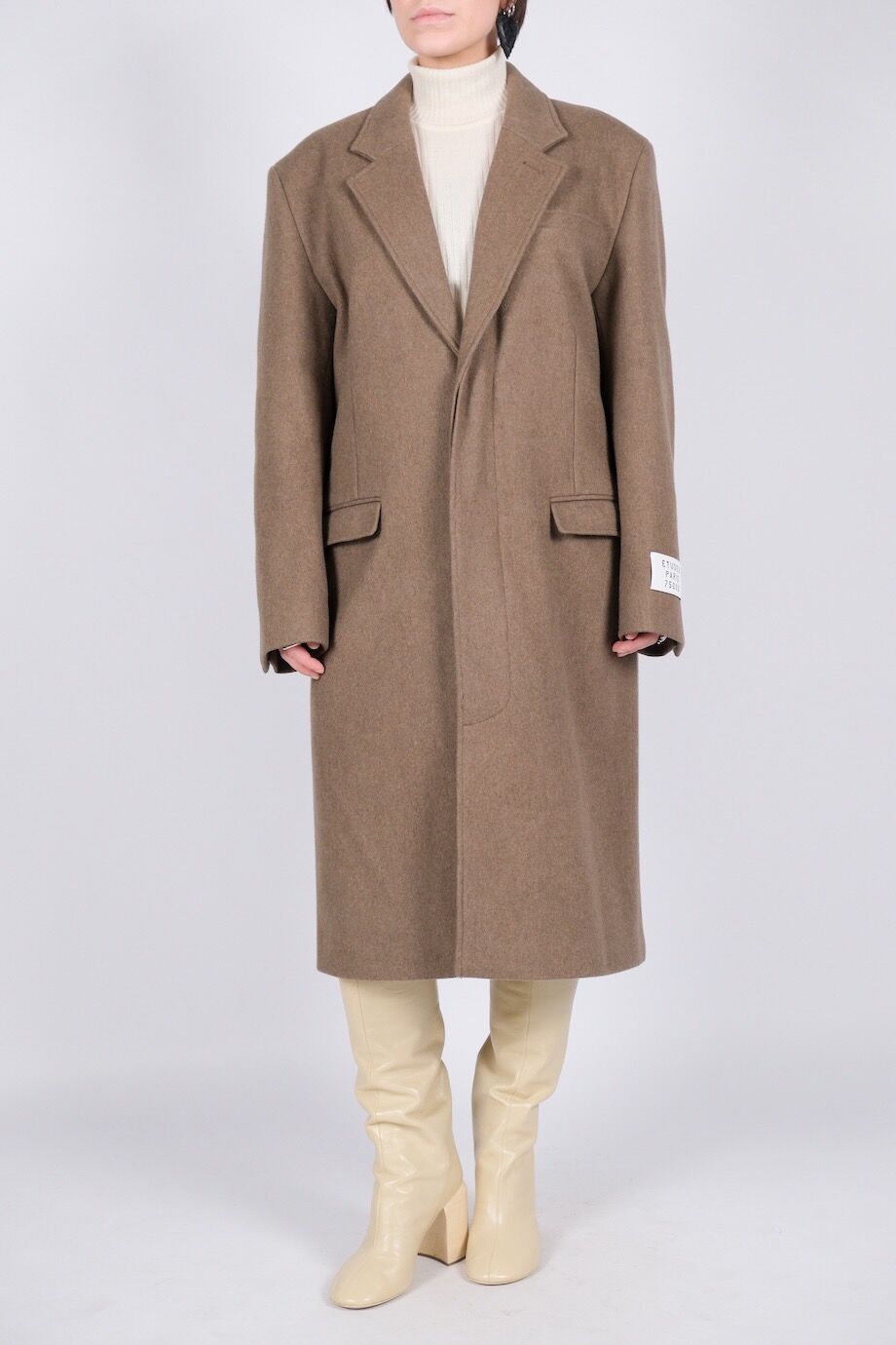 image 3 Пальто оливково-серого цвета