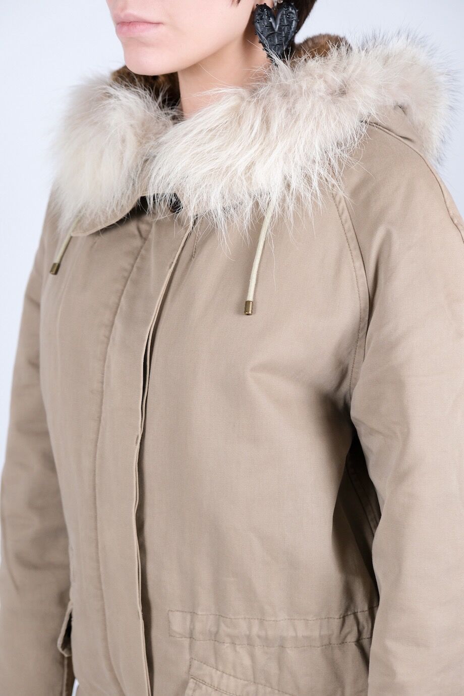 image 4 Парка цвета хаки с мехом кролика