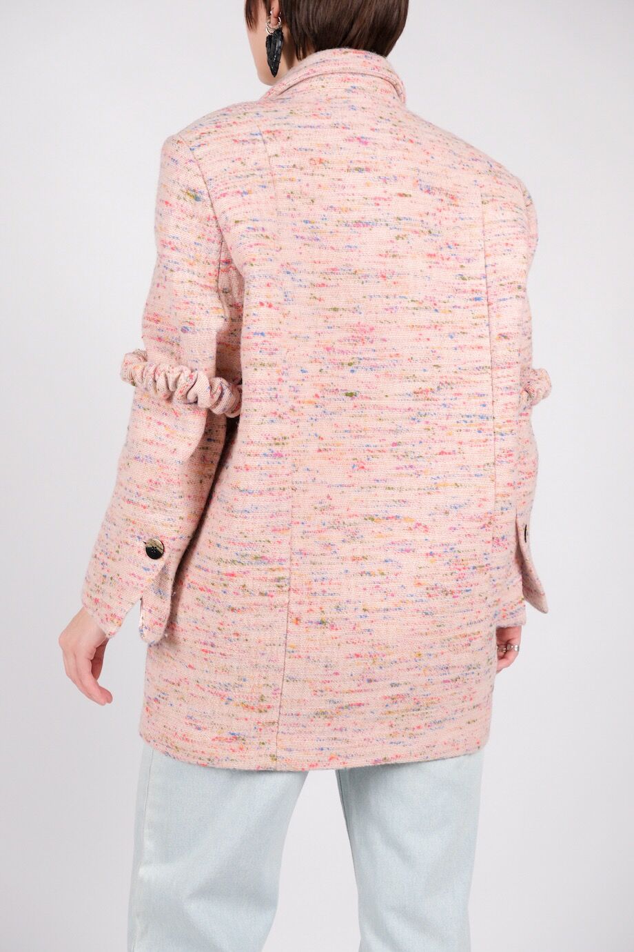 image 3 Пальто розового цвета с декором на рукавах