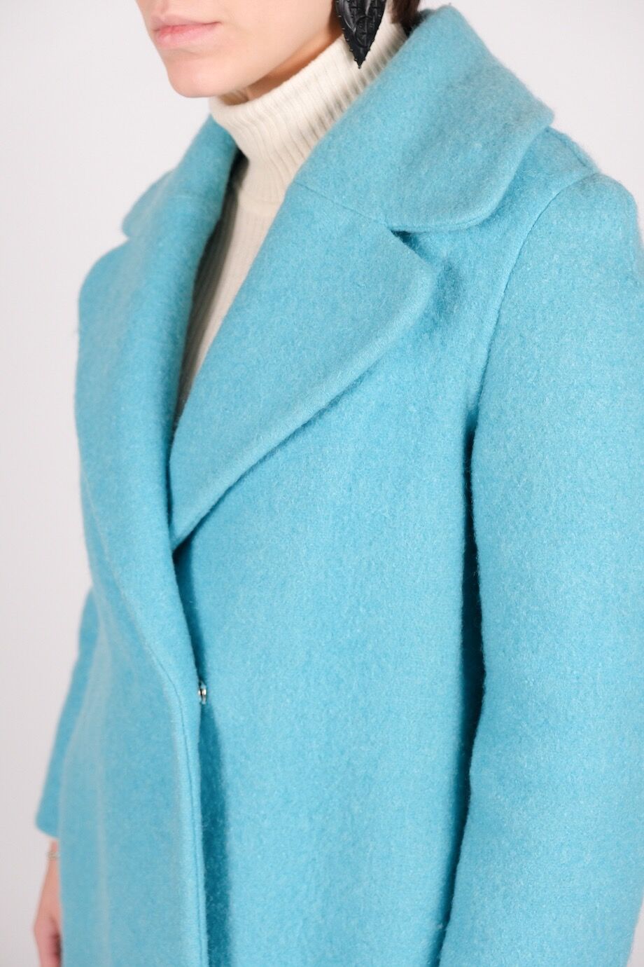 image 4 Пальто бирюзового цвета