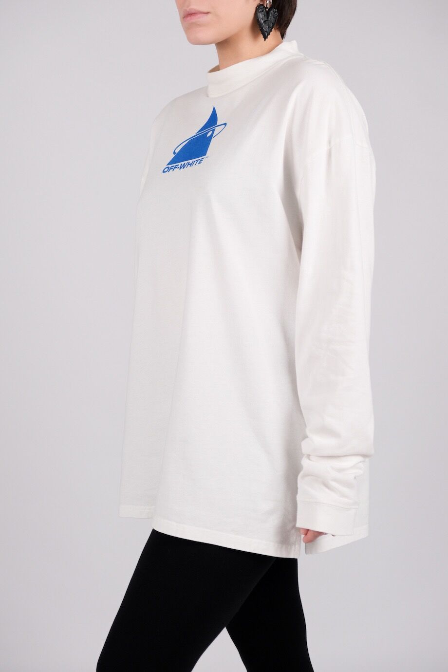 image 3 Лонгслив белого цвета с принтом на спине и на груди