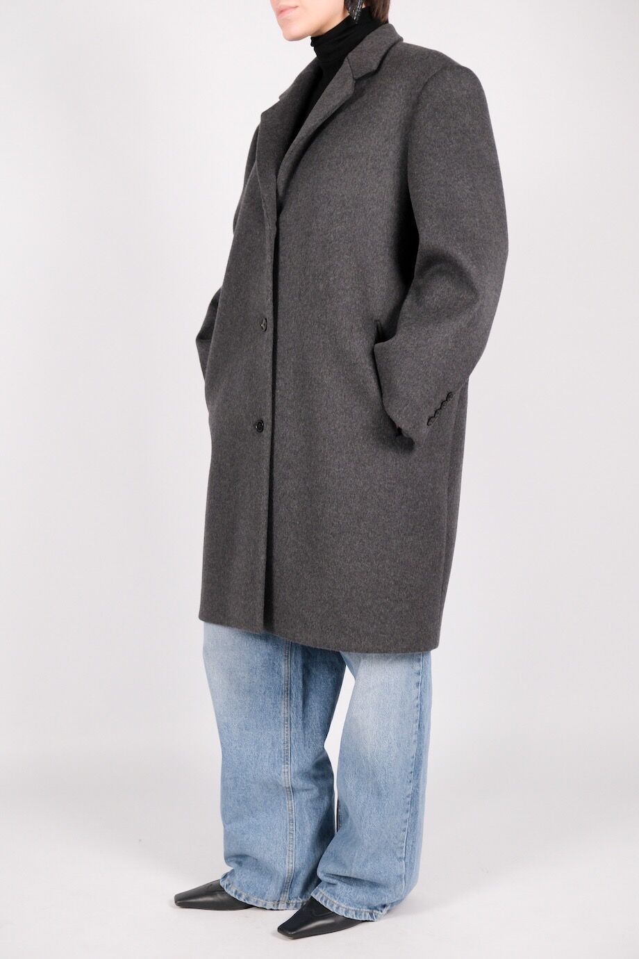 image 5 Пальто серого цвета