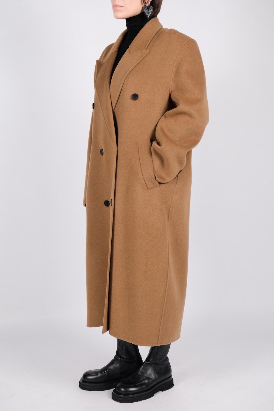 image 3 Двубортное  пальто горчичного цвета