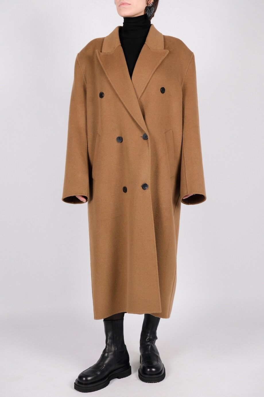 image 2 Двубортное  пальто горчичного цвета