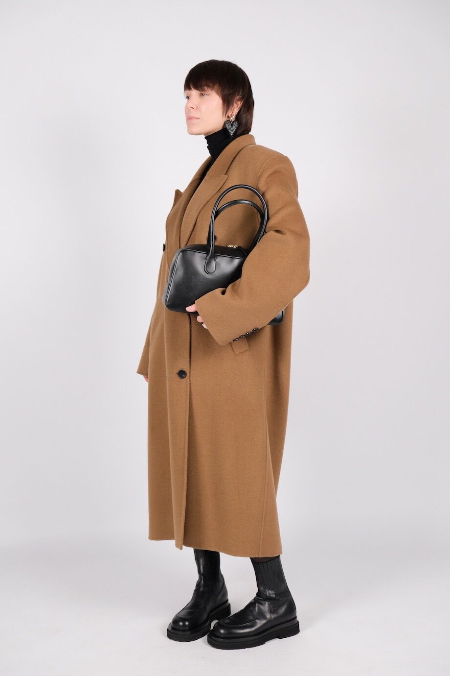 image 6 Двубортное  пальто горчичного цвета