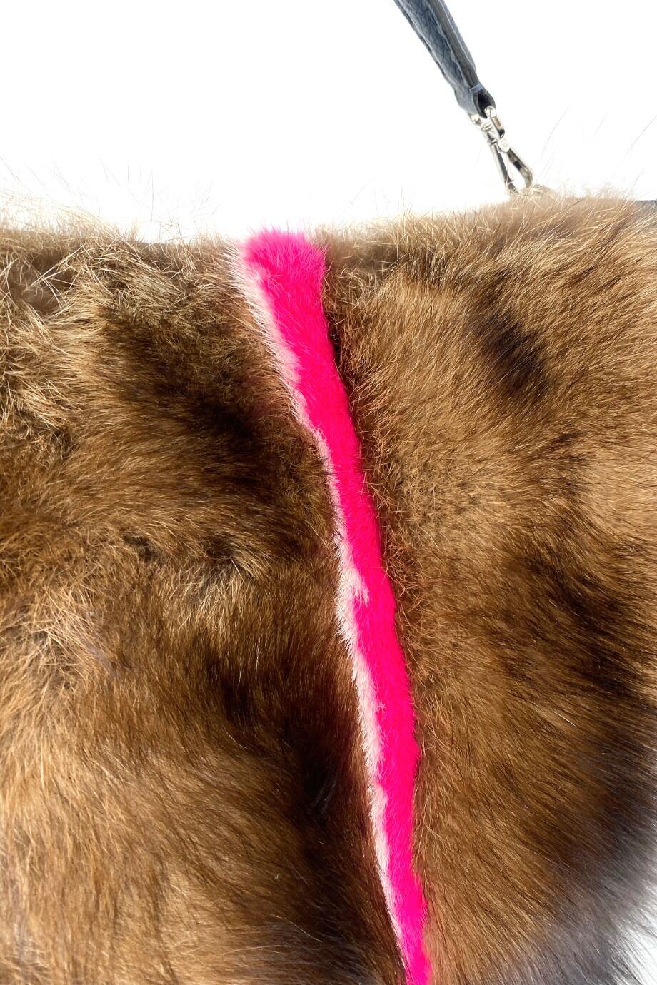 image 3 Сумка Anna синего цвета с мехом