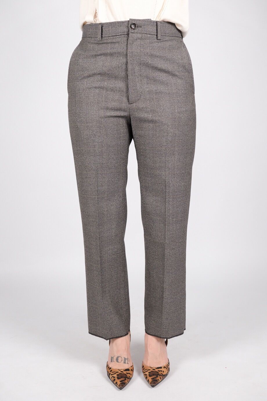 image 2 Брюки в клеточку коричневого цвета