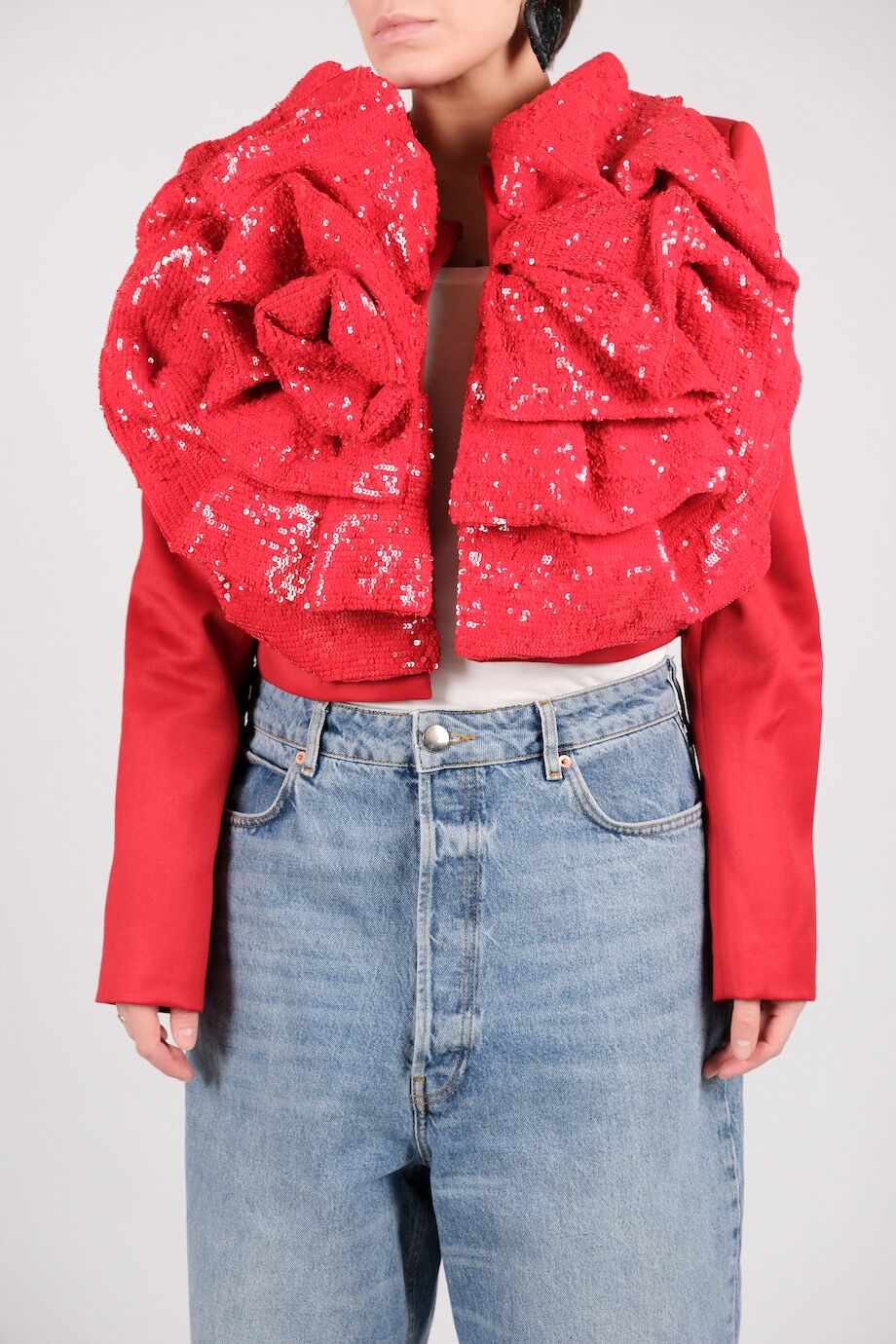 image 2 Укороченный жакет красного цвета с декором из пайеток