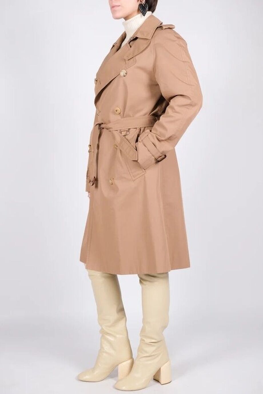 image 2 Плащ бежевого цвета с аппликацией из пайеток