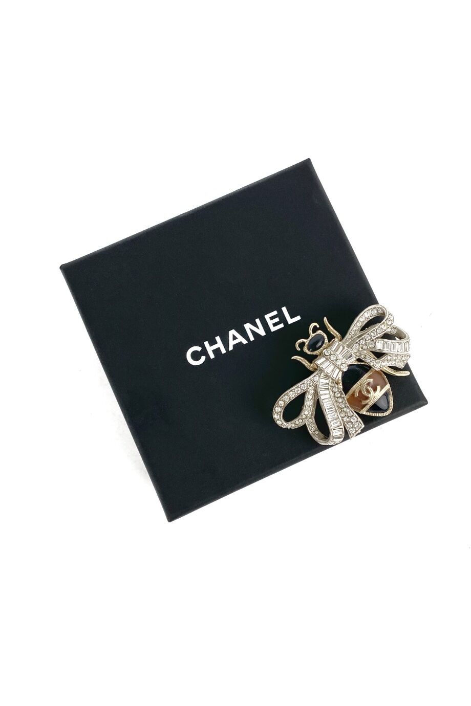 image 4 Брошь в виде пчелы