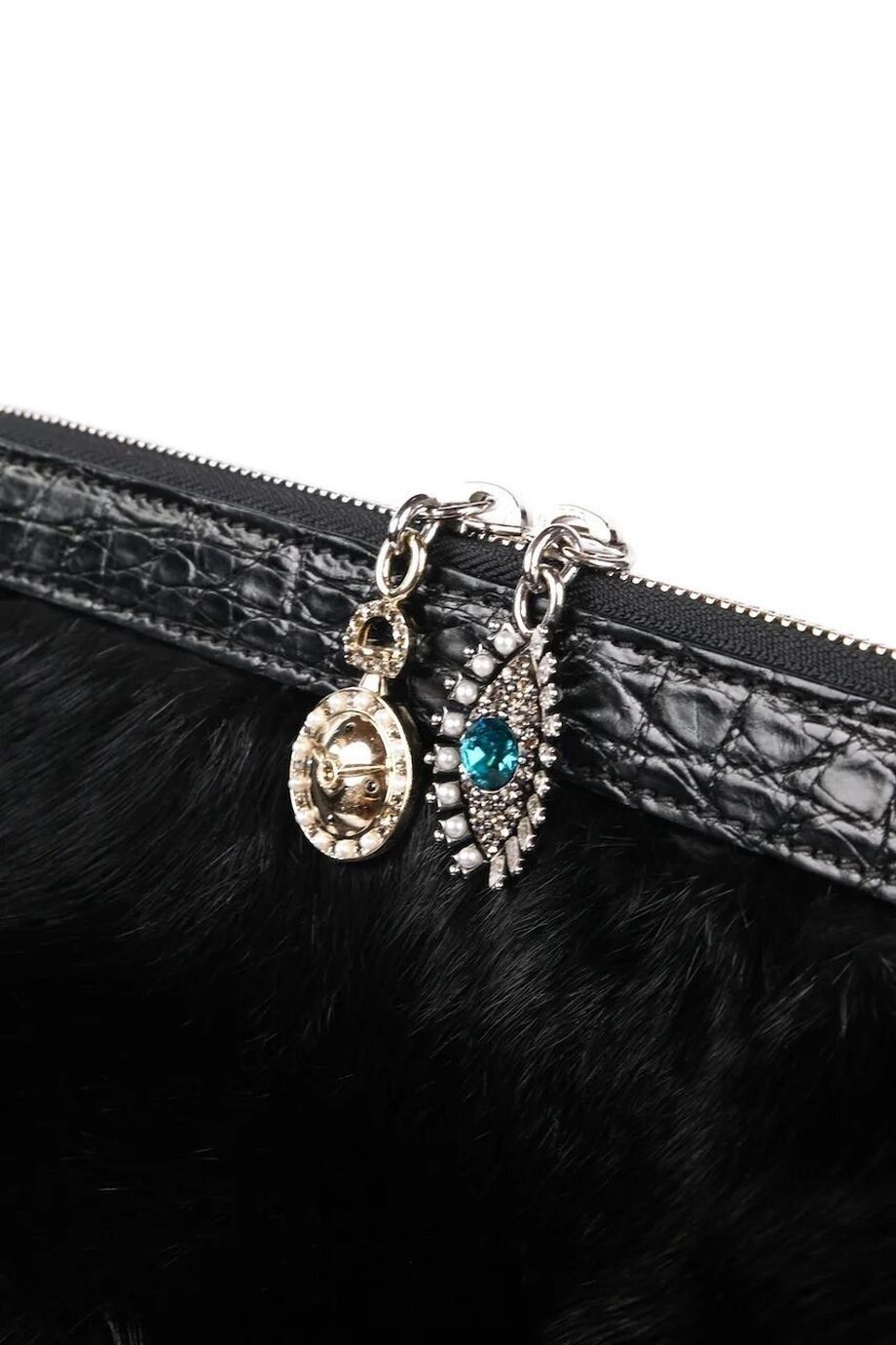 image 3 Клатч из меха норки чёрного цевта