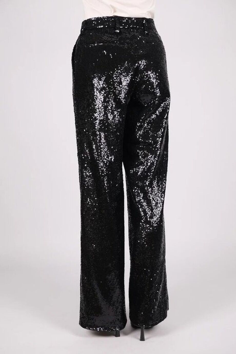 image 5 Брюки из пайеток черного цвета