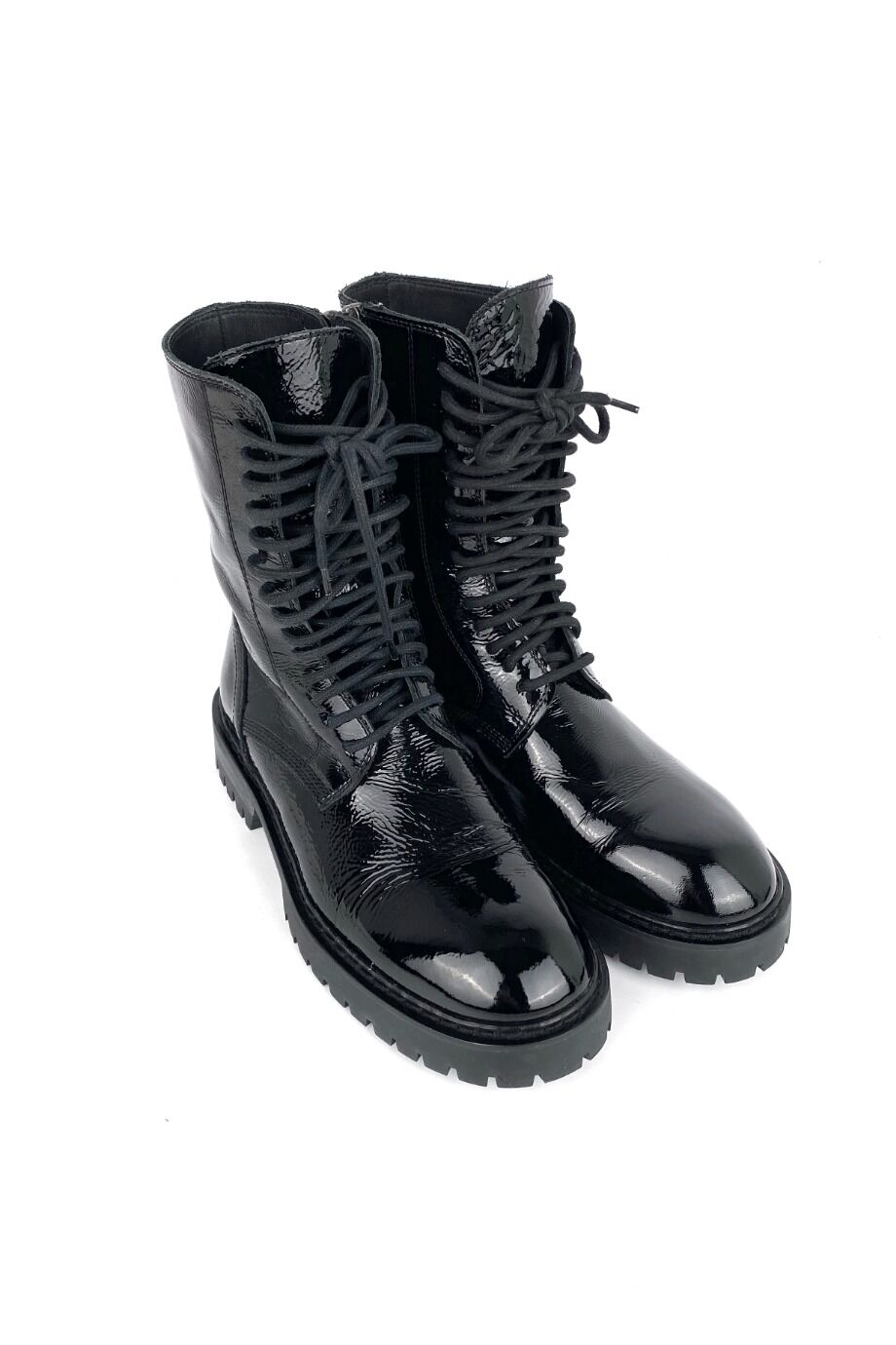 image 1 Ботинки из лакированной кожи чёрного цвета