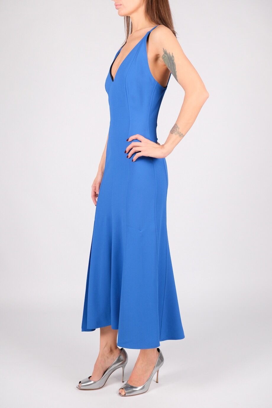 image 2 Платье синего цвета на бретелях