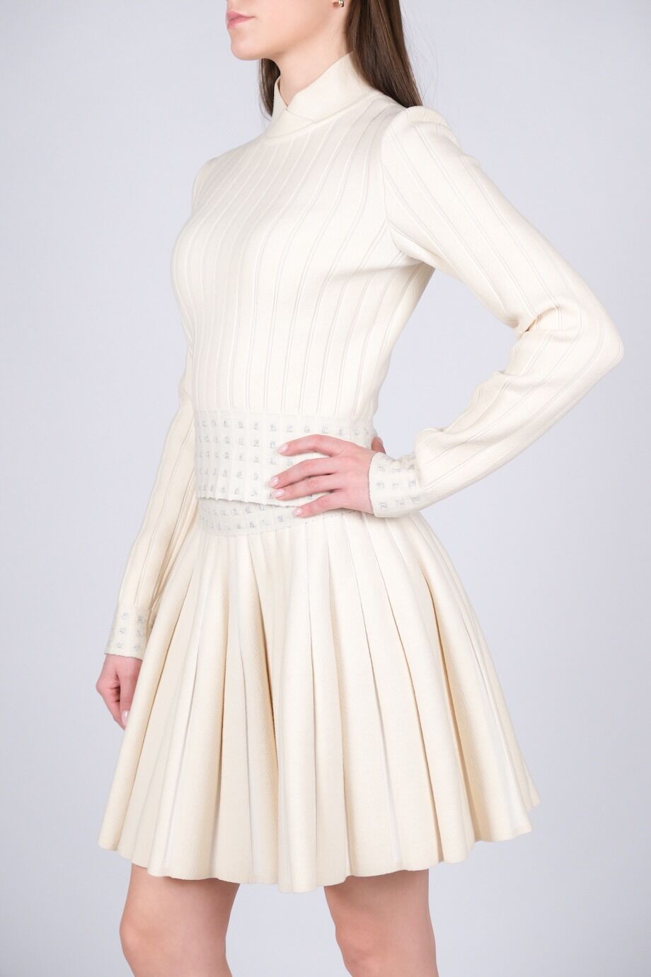 image 5 Трикотажный костюм молочного цвета