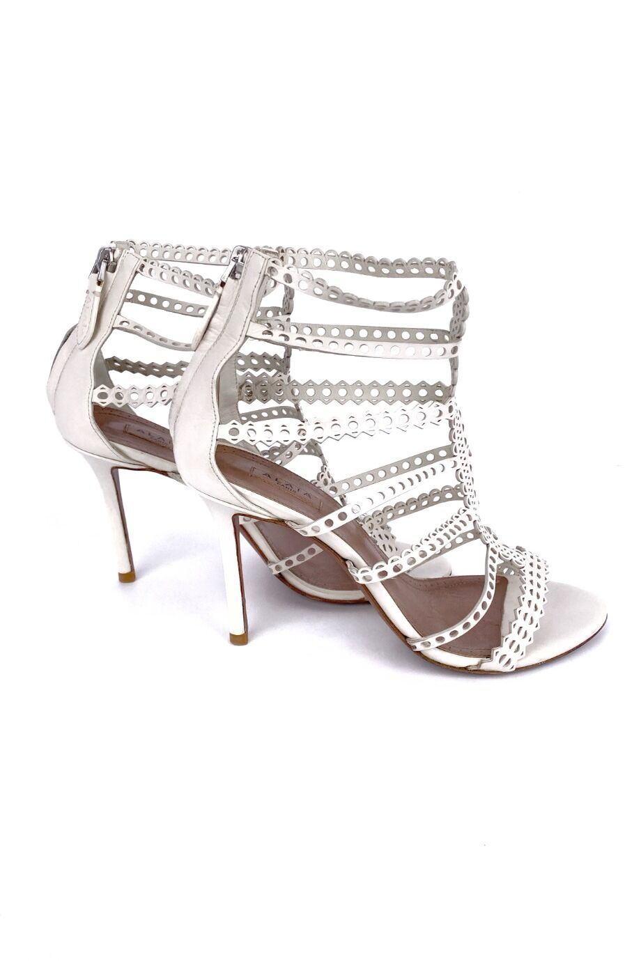 image 5 Босоножки белого цвета с перфорацией