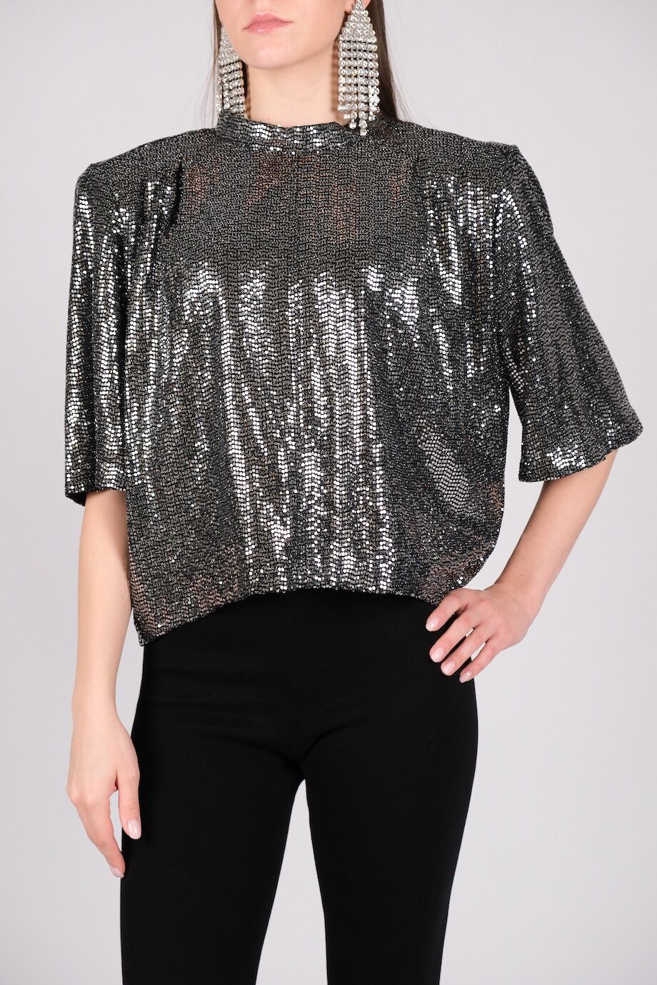 image 4 Топ из блестящей ткани с высоким воротом