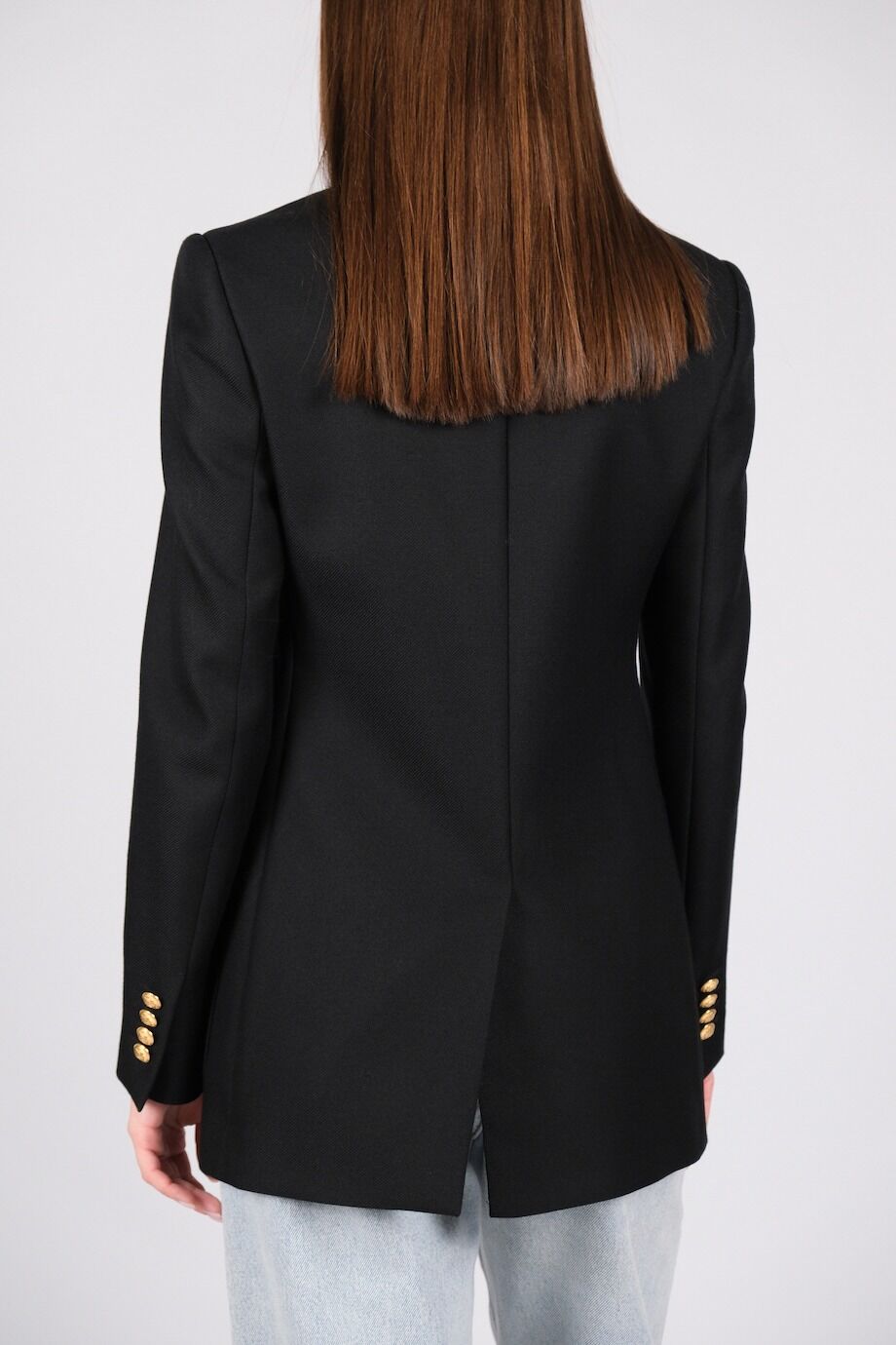 image 3 Жакет черного цвета с накладными карманами и золотыми пуговицами