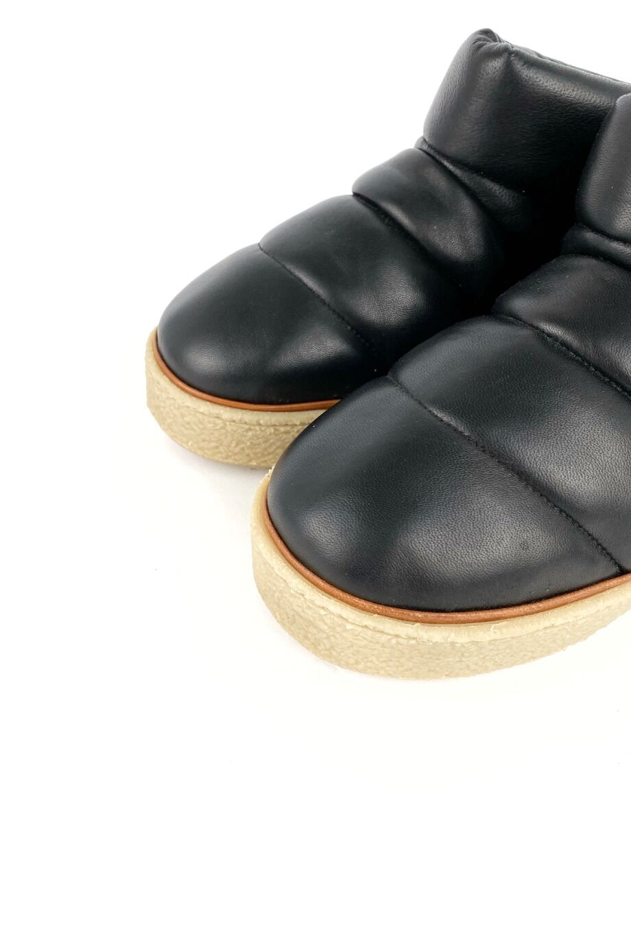 image 3 Валенки из кожи черного цвета