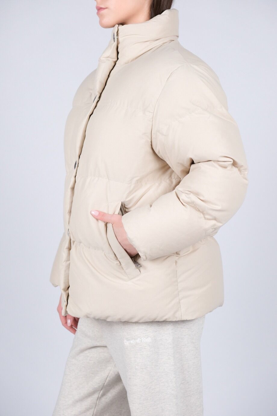 image 3 Пуховик молочного цвета