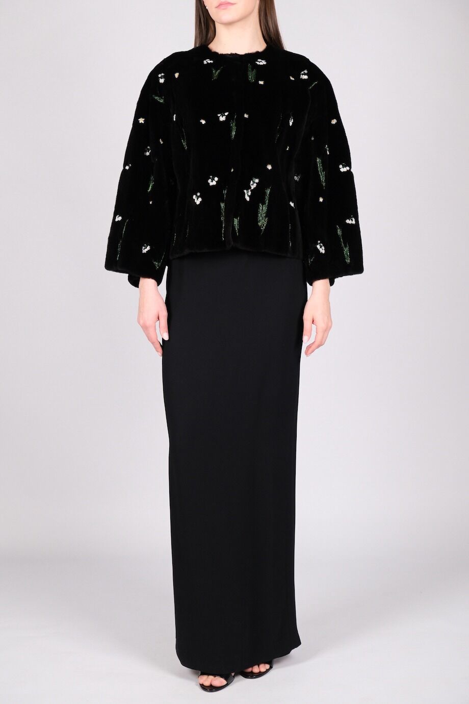 image 3 Жакет черного цвета из стриженной норки с вышивкой