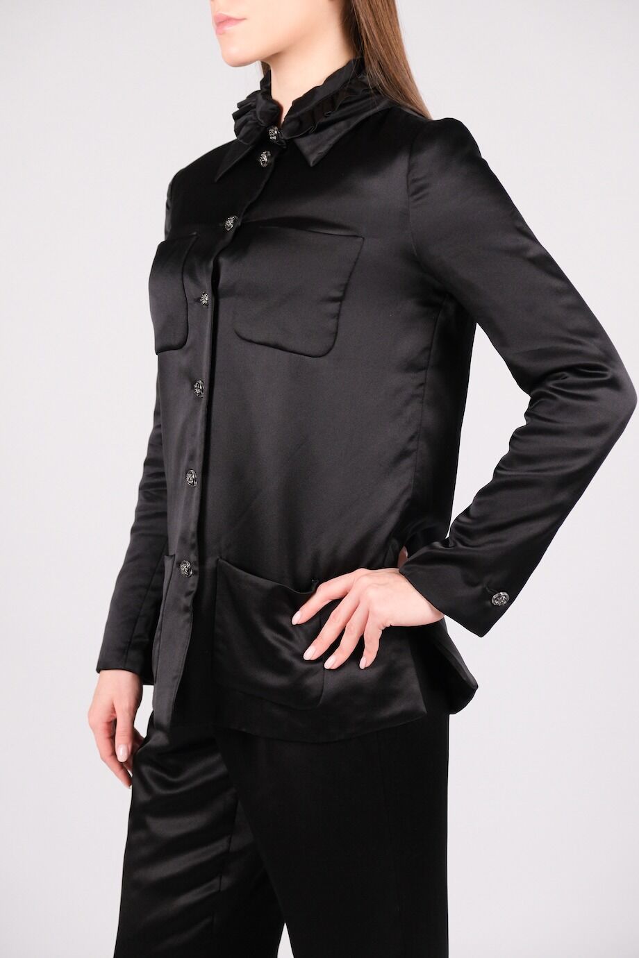 image 6 Шелковый костюм черного цвета блуза и брюки