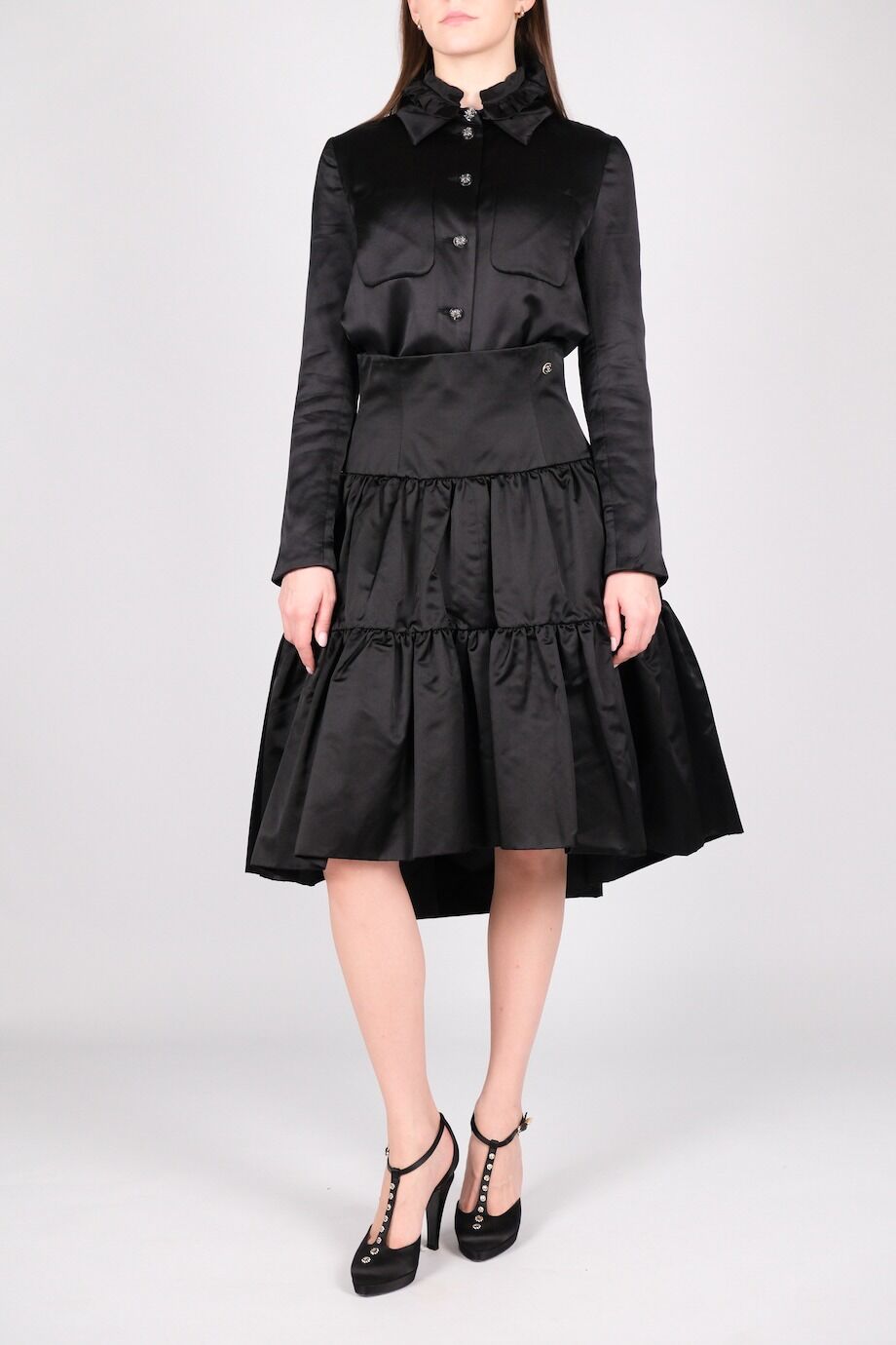 image 1 Шелковая юбка чёрного цвета с высокой талией