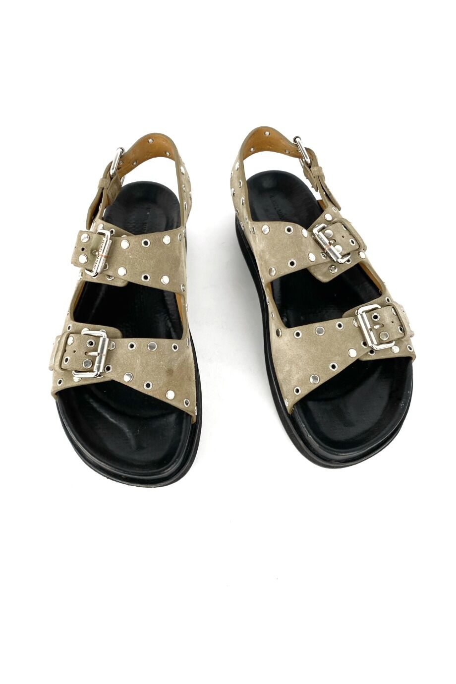 image 2 Сандалии бежевого цвета с клепками