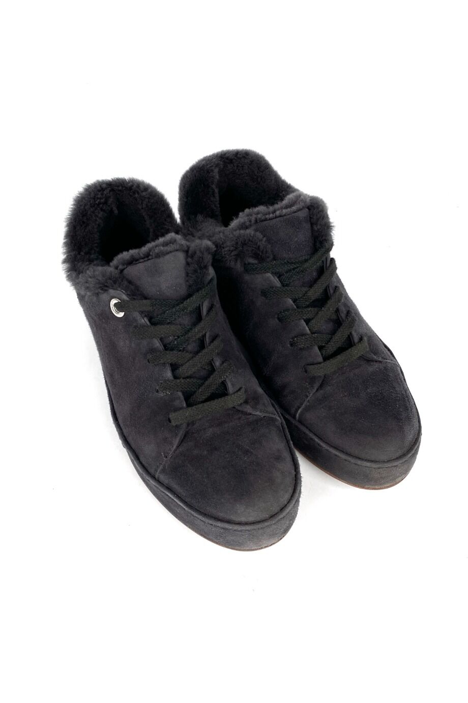 image 1 Замшевые кеды черного цвета с меховой отделкой