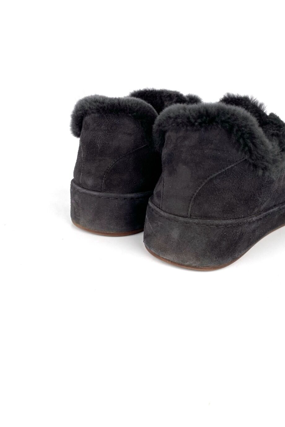 image 3 Замшевые кеды черного цвета с меховой отделкой